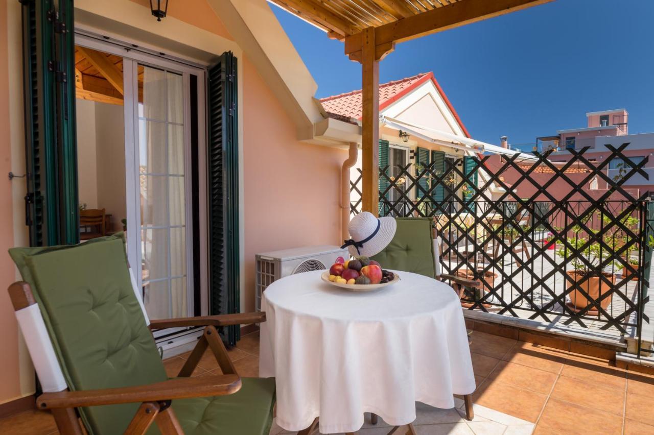 Rouchotas Apartments Argostoli  Bagian luar foto