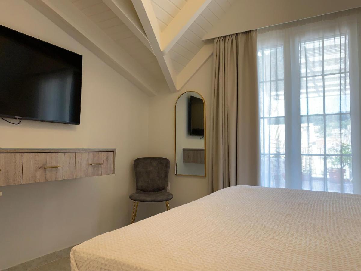 Rouchotas Apartments Argostoli  Bagian luar foto